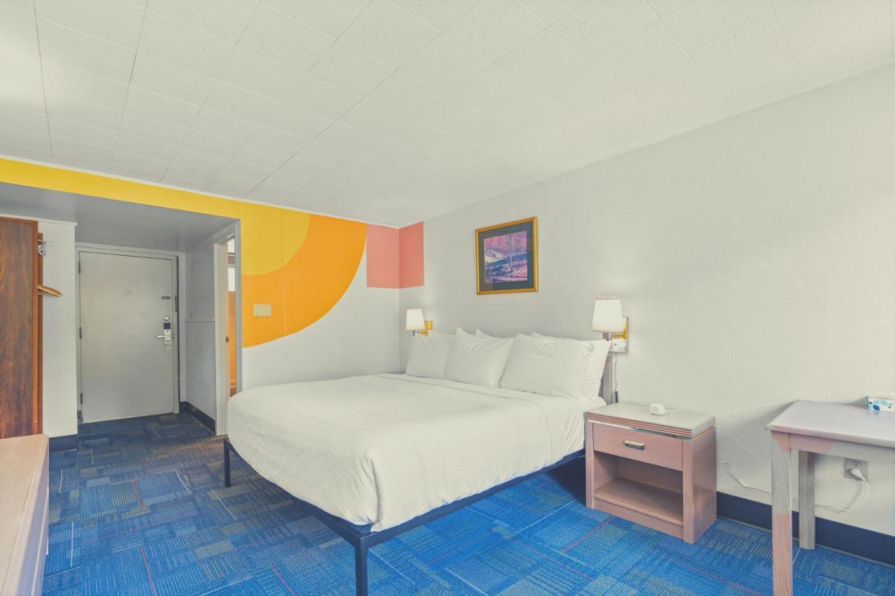 Stardust Motel Уолъс Екстериор снимка